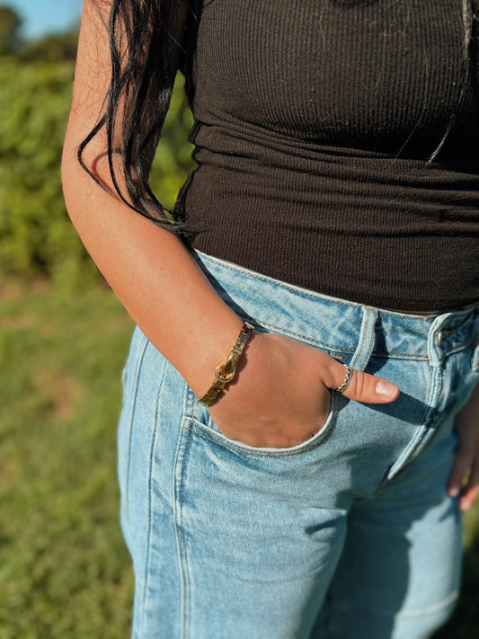 buckle up bracelet