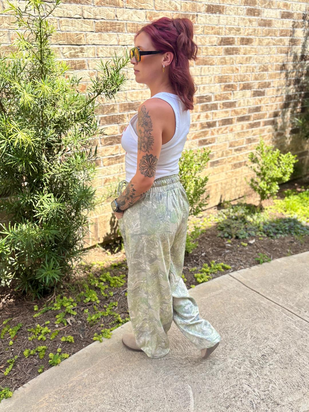 Off duty pants