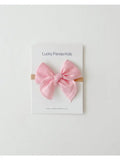 pink nylon bow